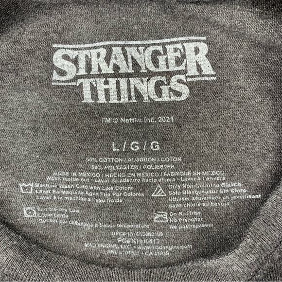Stranger Things Dark Grey Red Logo Tee T Shirt Womens Large Casual Stretch - Picture 5 of 9